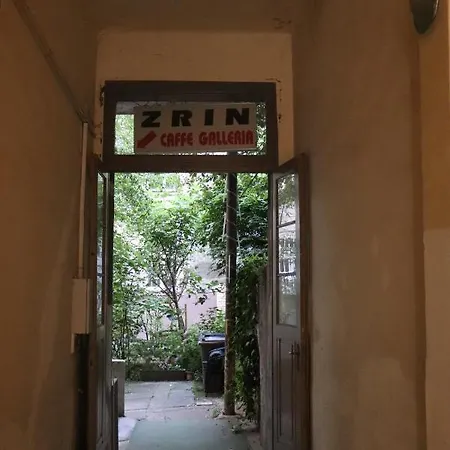 Little Zrin Rooms Zagreb Exteriör bild